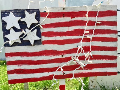 handmade wood cut American flag lawn decorations, Beaver, PA